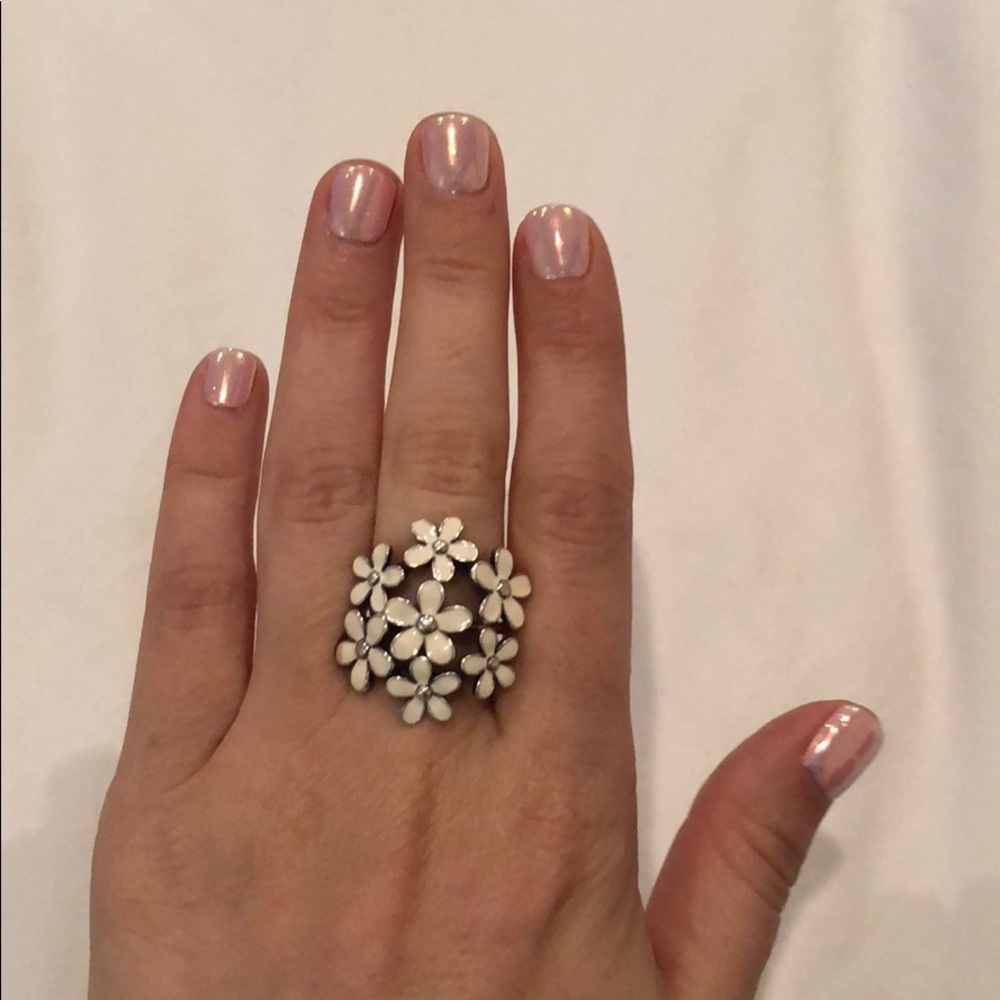 3 flower ring - Picture 5 of 5